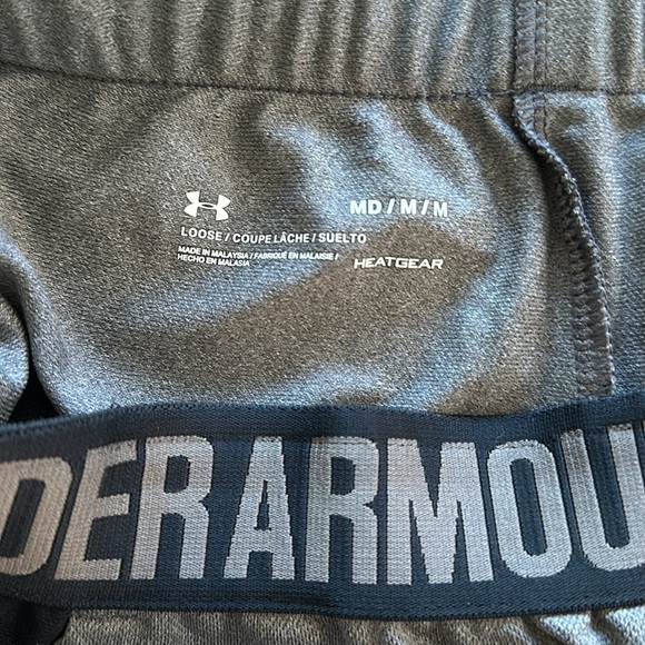 Women’s Under Armour Heat gear Shorts - Picture 3 of 3